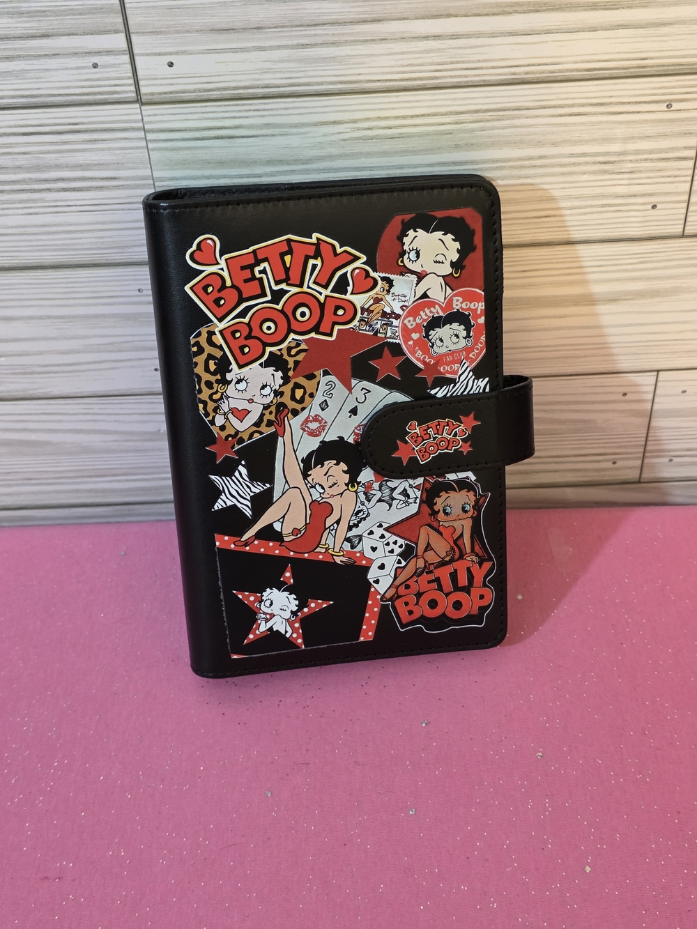 Betty Boop Black B6 Binder w Magnetic Closure